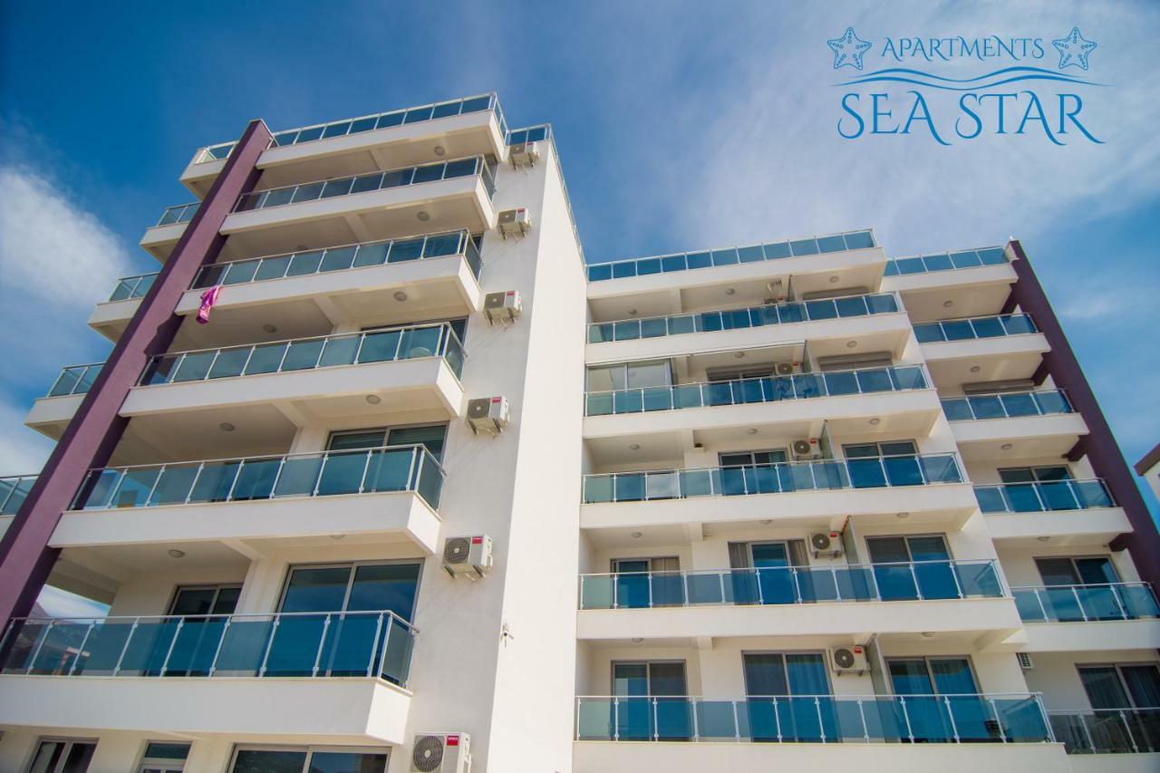 Sea Star Apartment Dobra Voda Extérieur photo