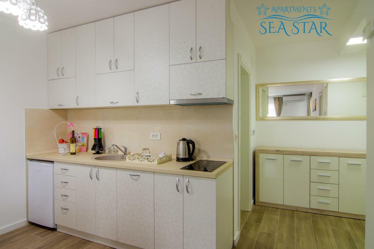 Sea Star Apartment Dobra Voda Extérieur photo